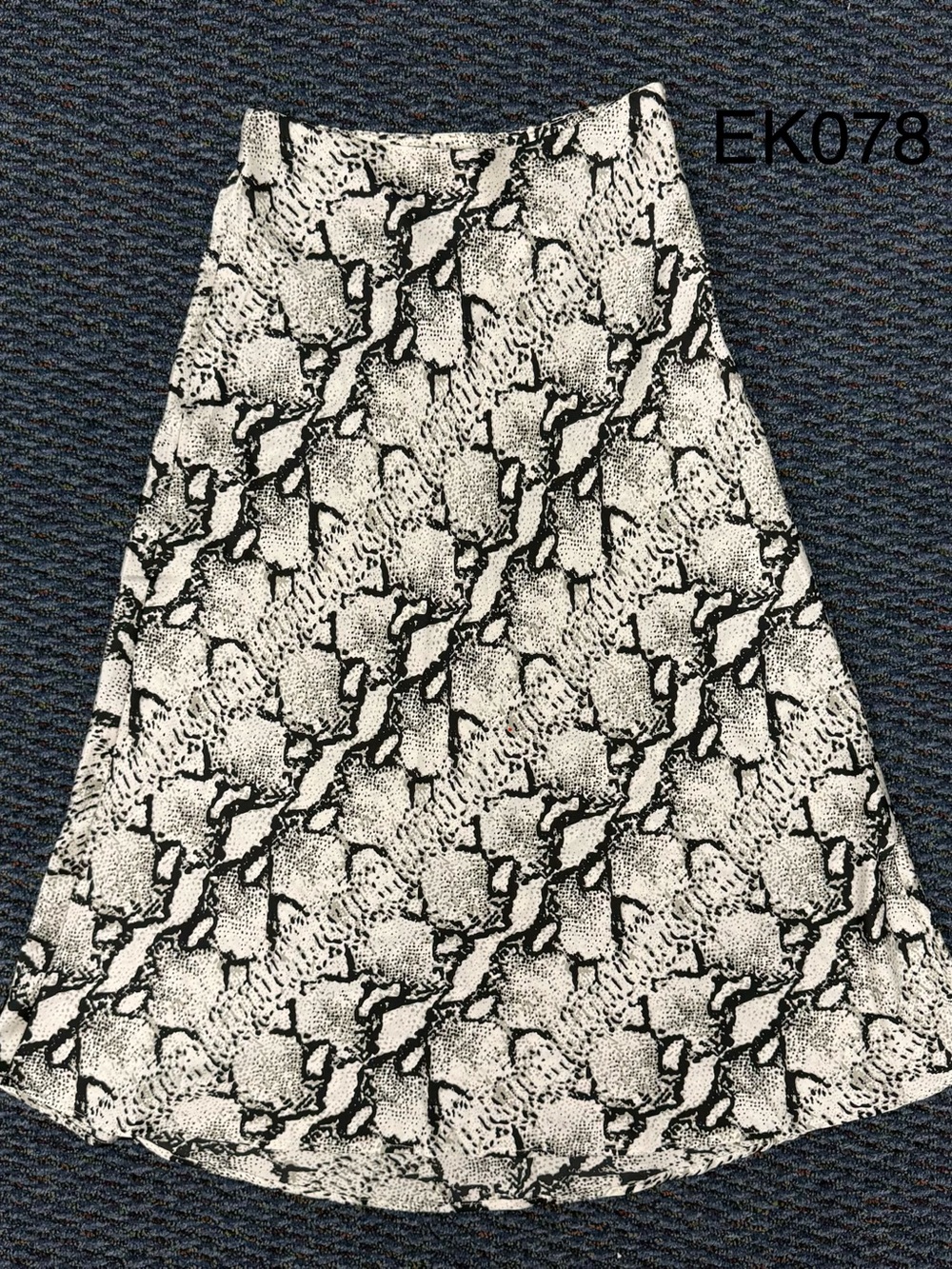 NWT 525 America Snake Python Print Midi Maxi Skirt Black Multi S